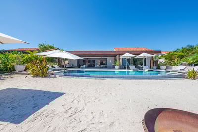 Villa Tres Olas