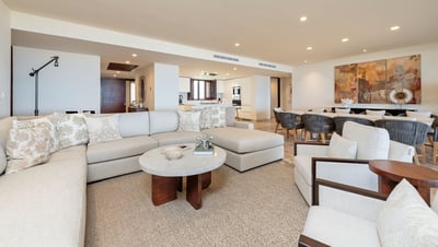 Luxury Villa Photo #14
