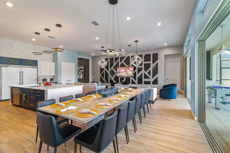 Tee It Up at Villatel Village Solterra