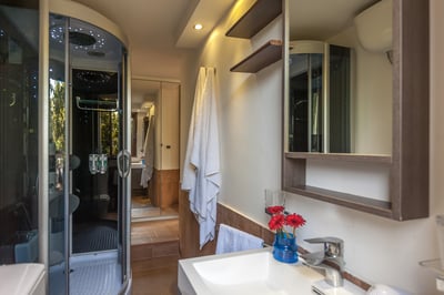 Luxury Villa Photo #33