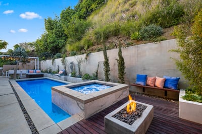 Luxury Villa Photo #2