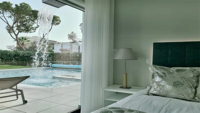 Luxury Villa Photo #28