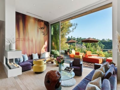 Luxury Villa Photo #9