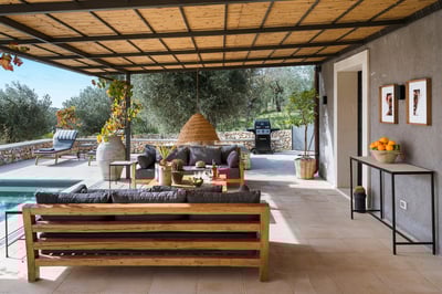 Luxury Villa Photo #10