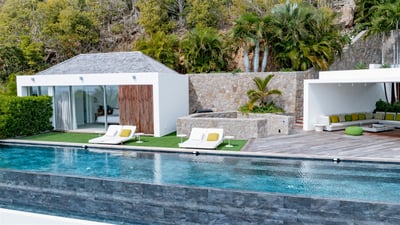 Luxury Villa Photo #16