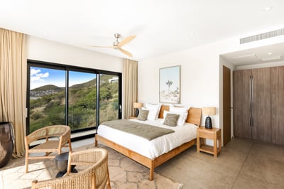 Luxury Villa Photo #33