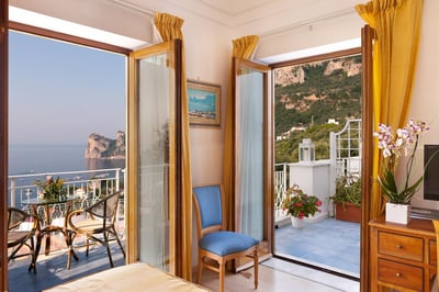 Luxury Villa Photo #12