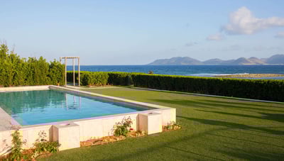 Luxury Villa Photo #5