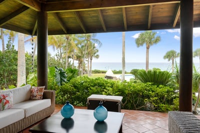 Luxury Villa Photo #17