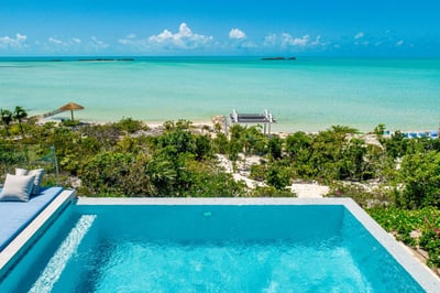 Luxury Villa Photo #7