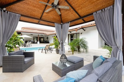 Luxury Villa Photo #7
