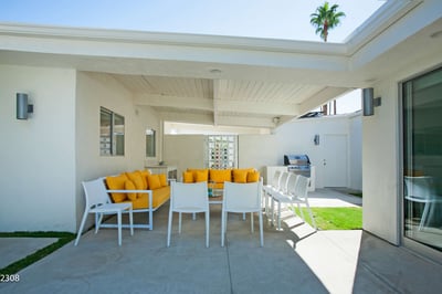 Luxury Villa Photo #4