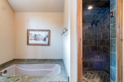 Luxury Villa Photo #22