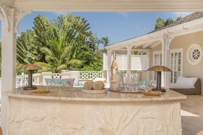 Luxury Villa Photo #9
