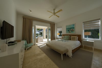 Arrecife 39 - Spacious 5BR villa near beach & golf