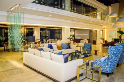 Luxury Villa Photo #7
