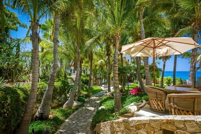 Luxury Villa Photo #13