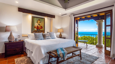 Luxury Villa Photo #39