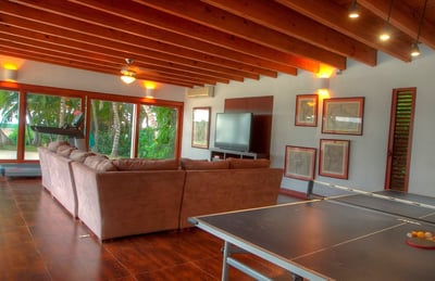 Luxury Villa Photo #15