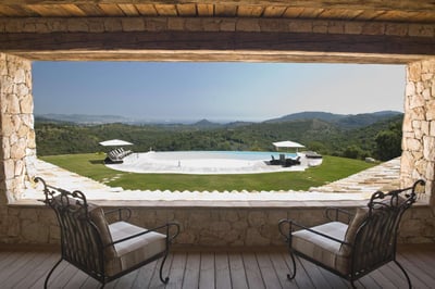 Luxury Villa Photo #8