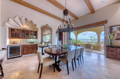 Luxury Villa Photo #22
