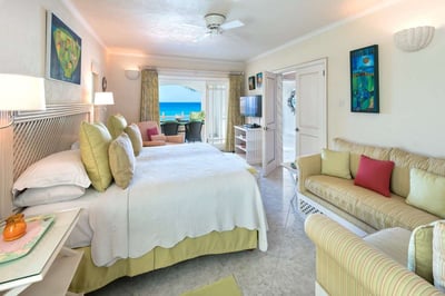 Luxury Villa Photo #7