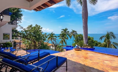Luxury Villa Photo #10