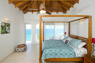 Luxury Villa Photo #16