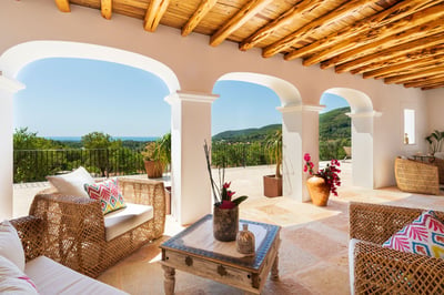 Luxury Villa Photo #10