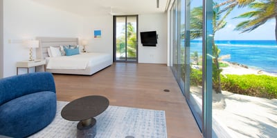 Luxury Villa Photo #28