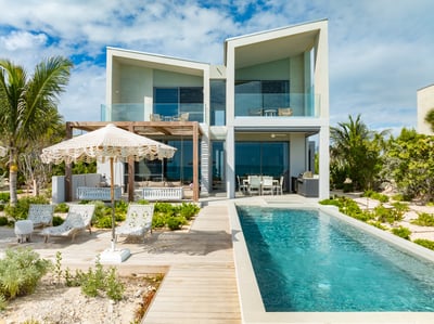 Luxury Villa Photo #2