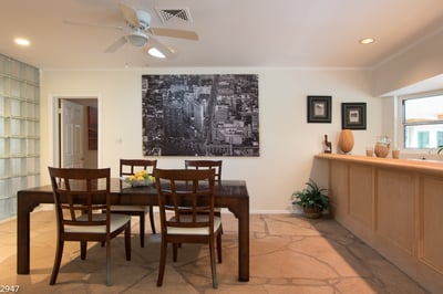 Luxury Villa Photo #29