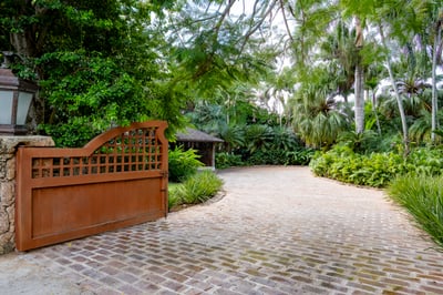 Luxury Villa Photo #63