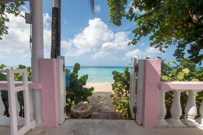 Luxury Villa Photo #2