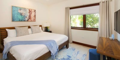 Luxury Villa Photo #19