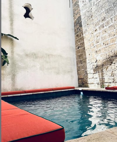 Luxury Villa Photo #4