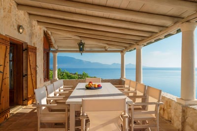 Luxury Villa Photo #9