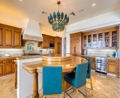 Luxury Villa Photo #15