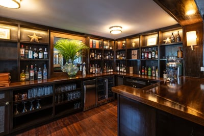 Luxury Villa Photo #12