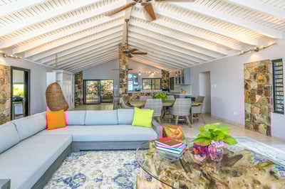 Luxury Villa Photo #20