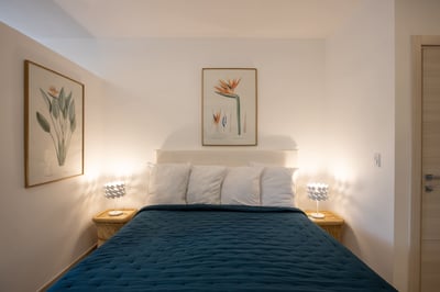 Luxury Villa Photo #37