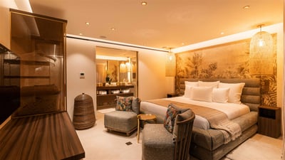 Luxury Villa Photo #43