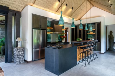 Luxury Villa Photo #15