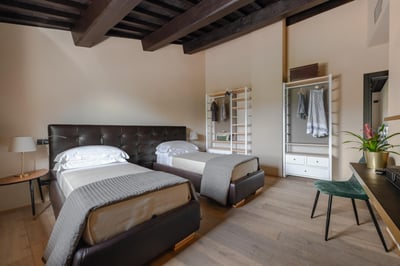 Luxury Villa Photo #40