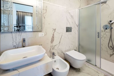 Luxury Villa Photo #29