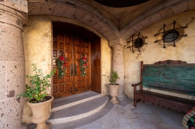 Luxury Villa Photo #10