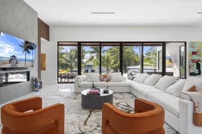 Luxury Villa Photo #20