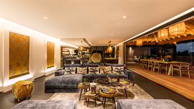 Luxury Villa Photo #26