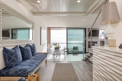 Luxury Villa Photo #7