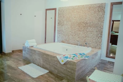 Luxury Villa Photo #80